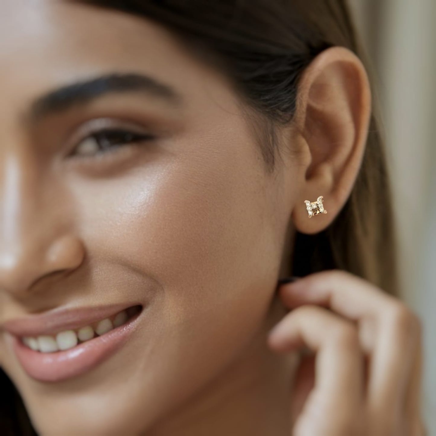 DIAMOND EARRINGS