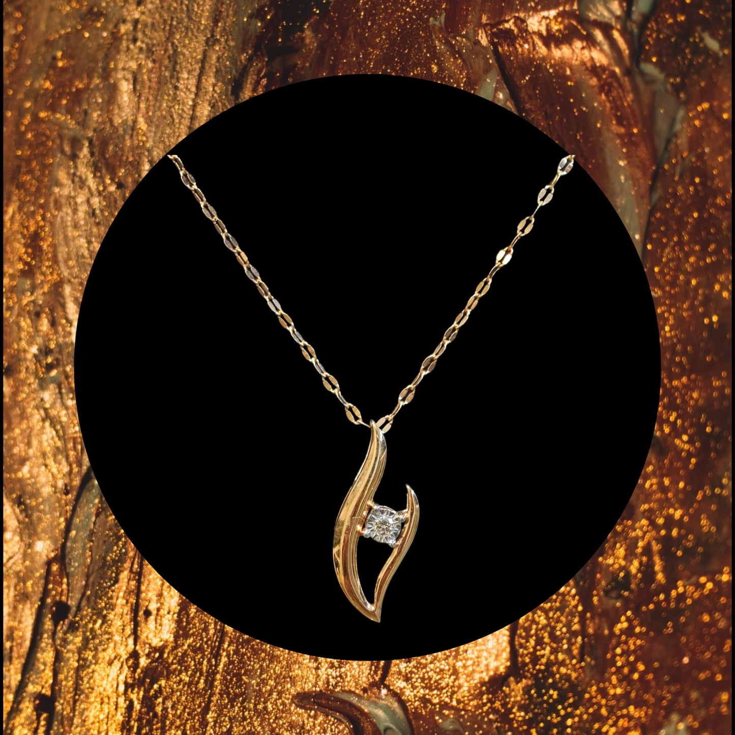 DIAMOND PENDANT AND CHAIN