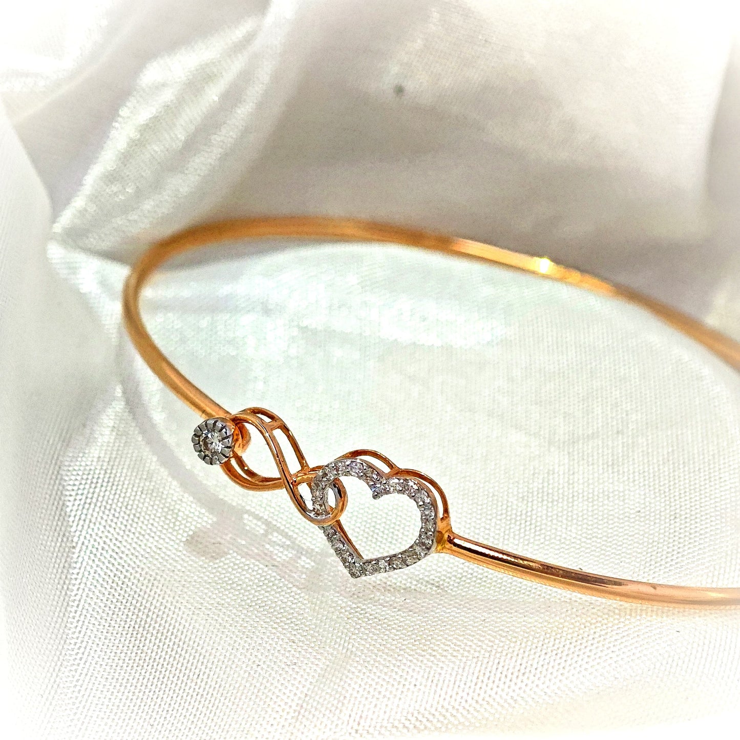 DIAMOND BRACELET